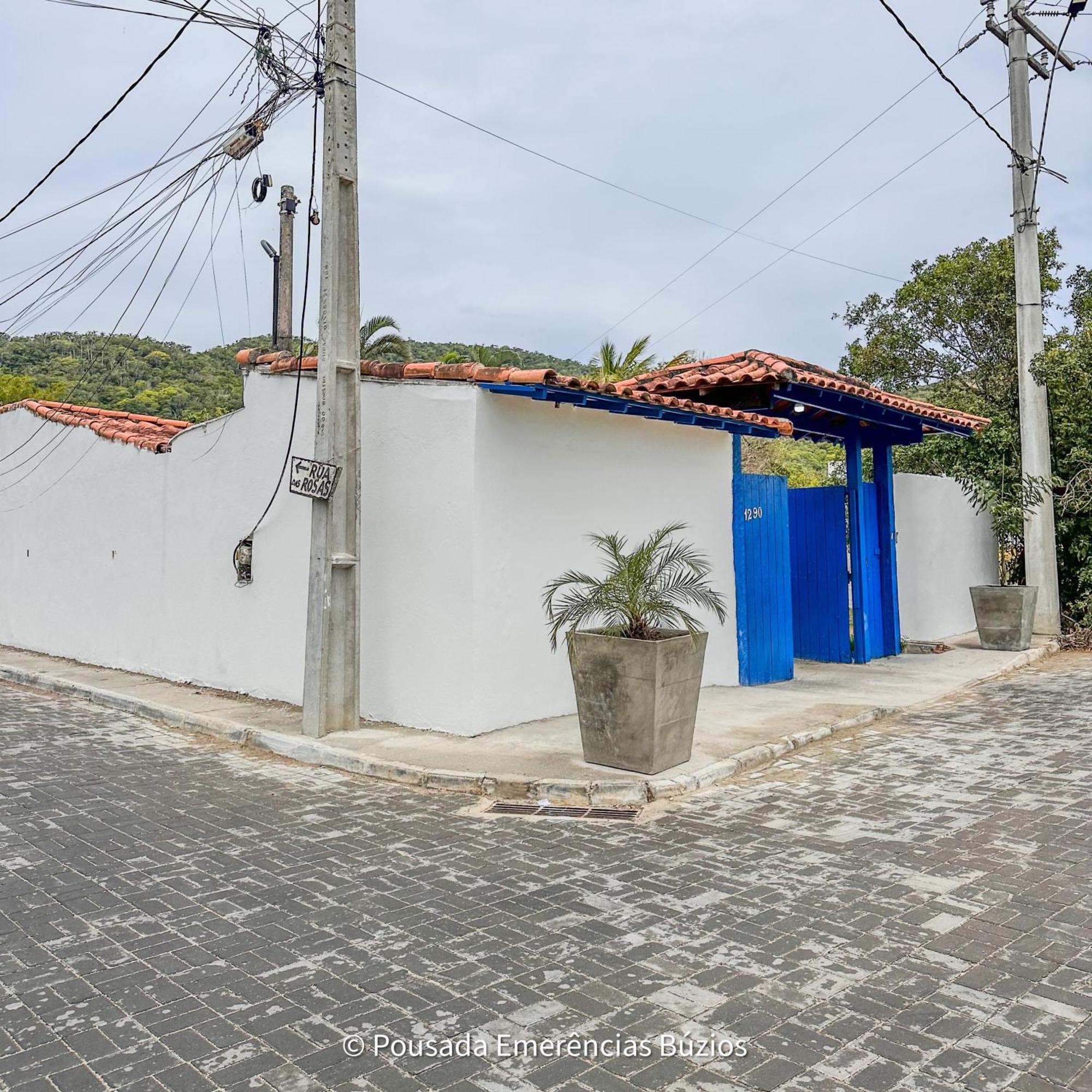 Emerencias Dos * Búzios